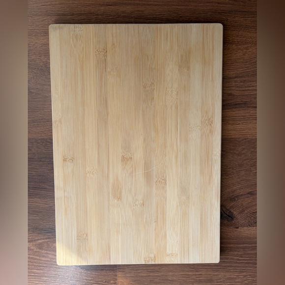 Natural Bamboo Cutting Board 🌿 - Picture 2 of 2